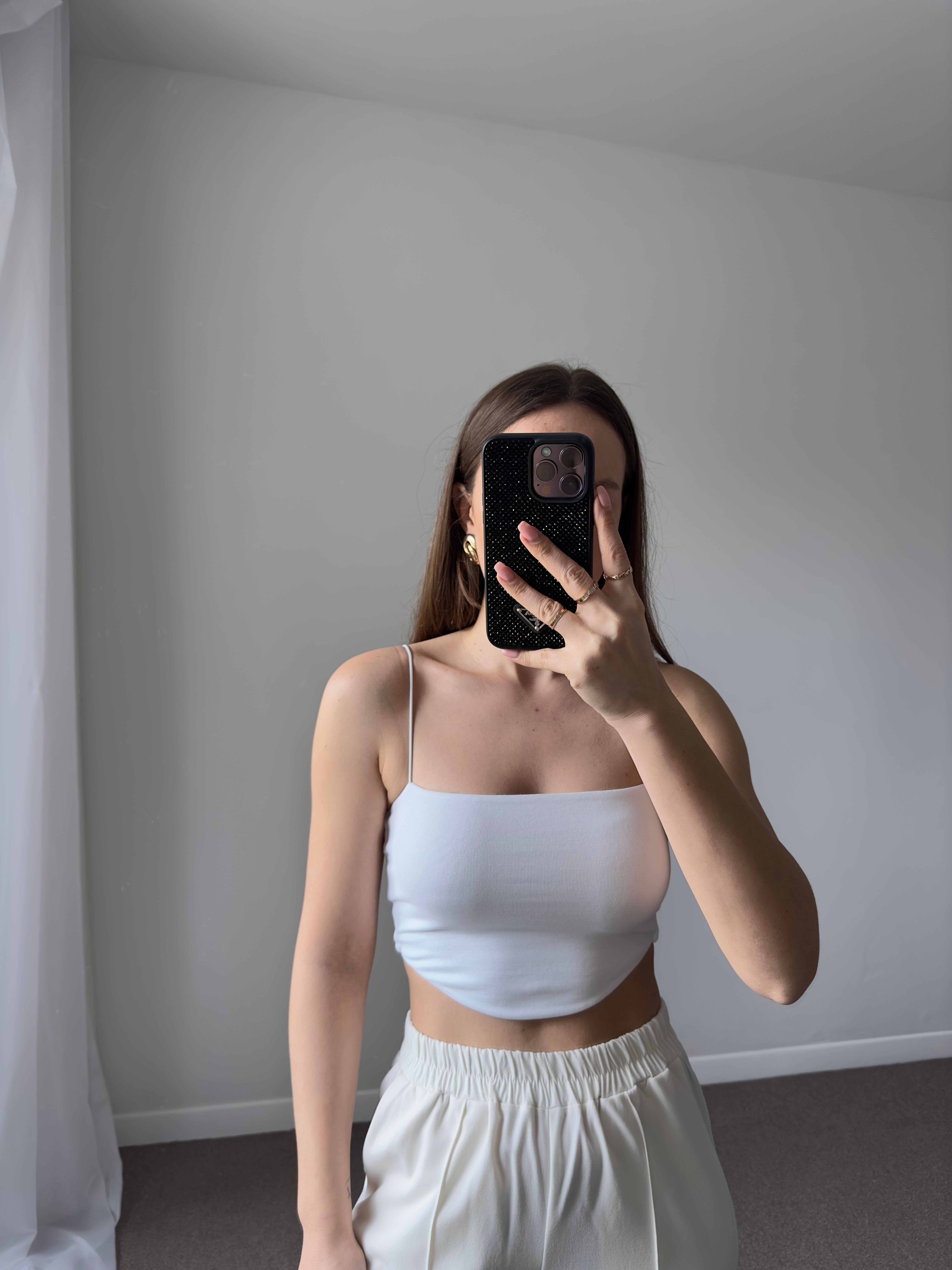 ASKILI BEYAZ CROP TOP