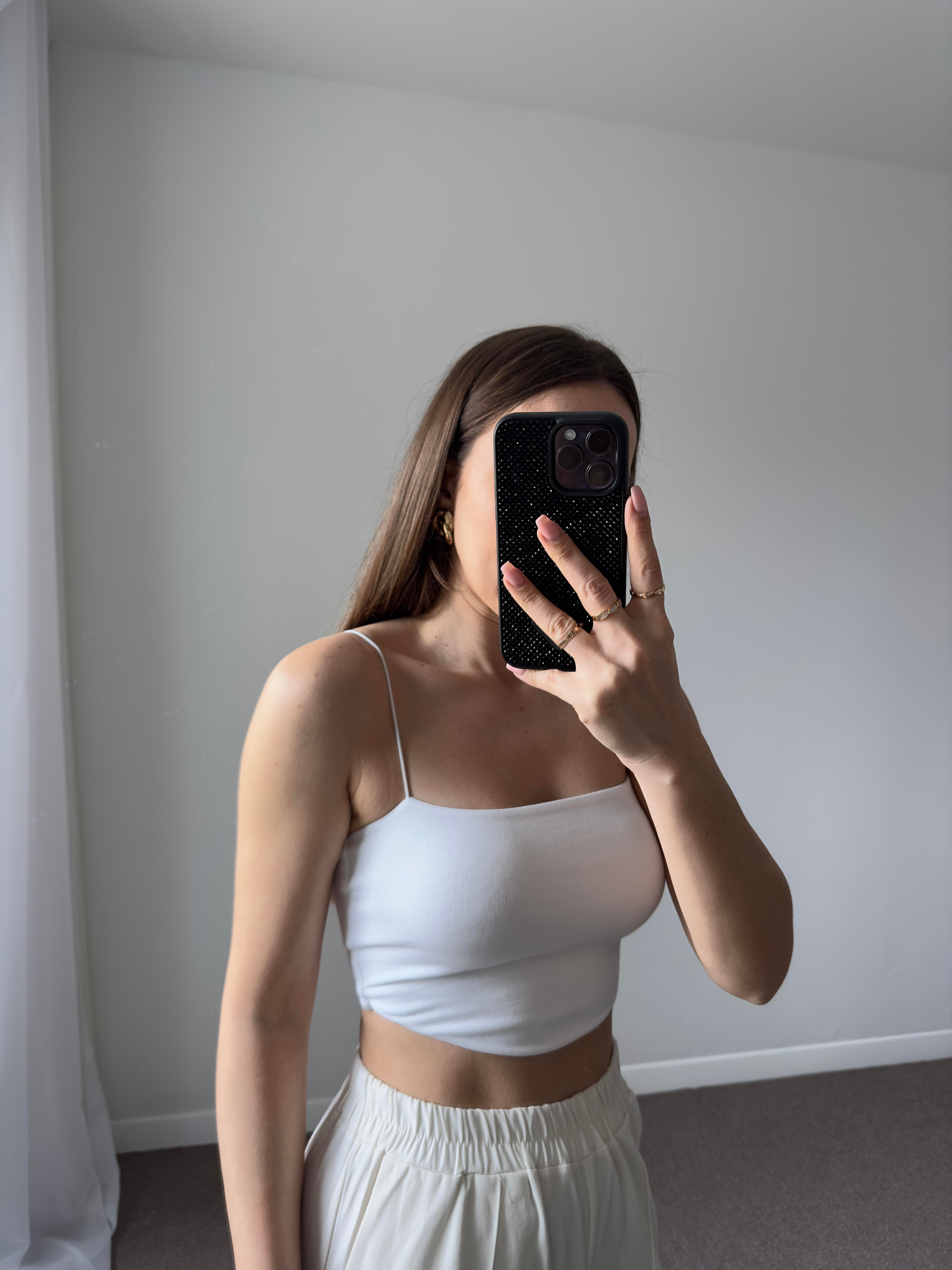 ASKILI BEYAZ CROP TOP