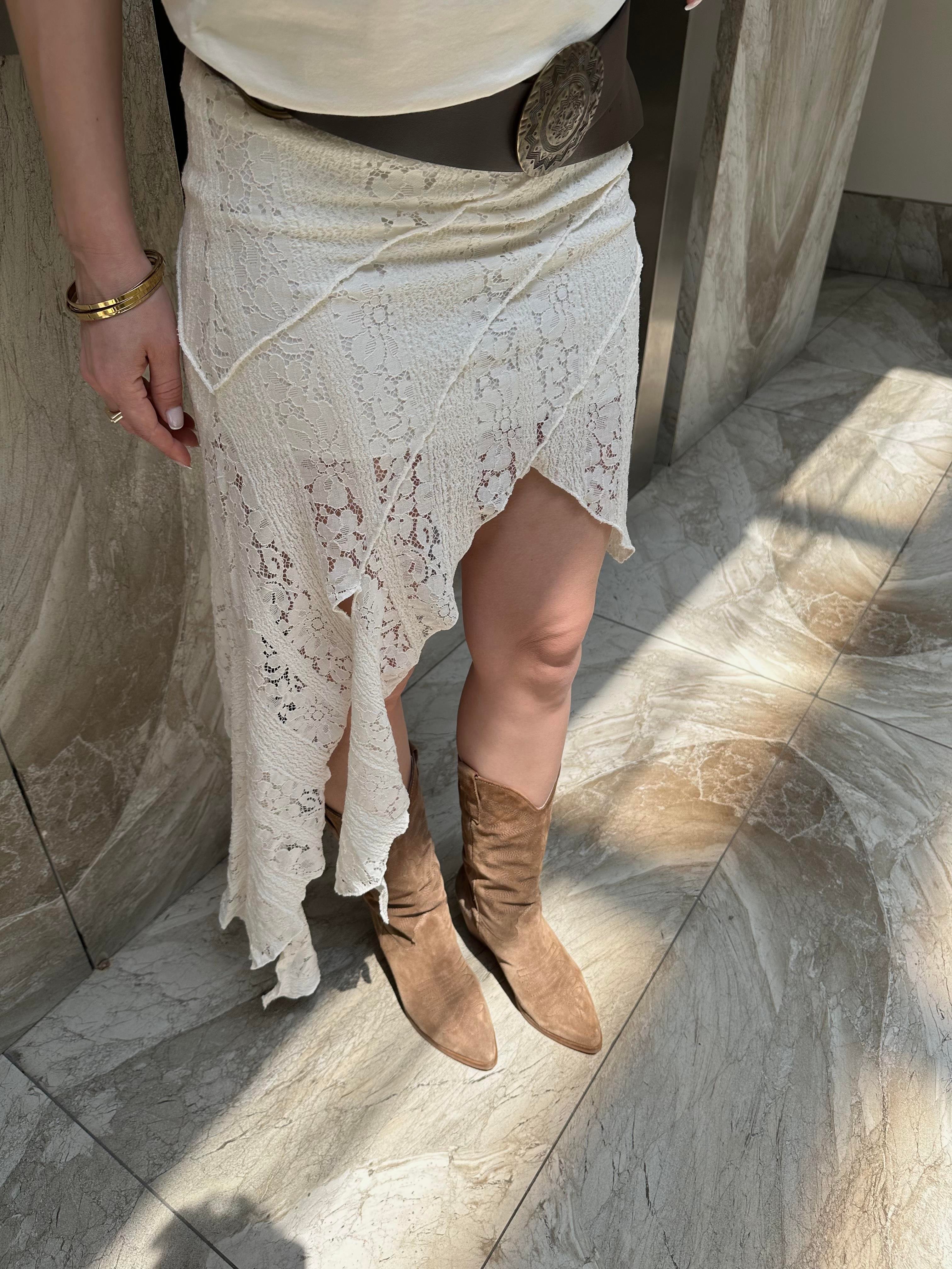 BOHO KREM DANTEL İŞLEMELİ ETEK