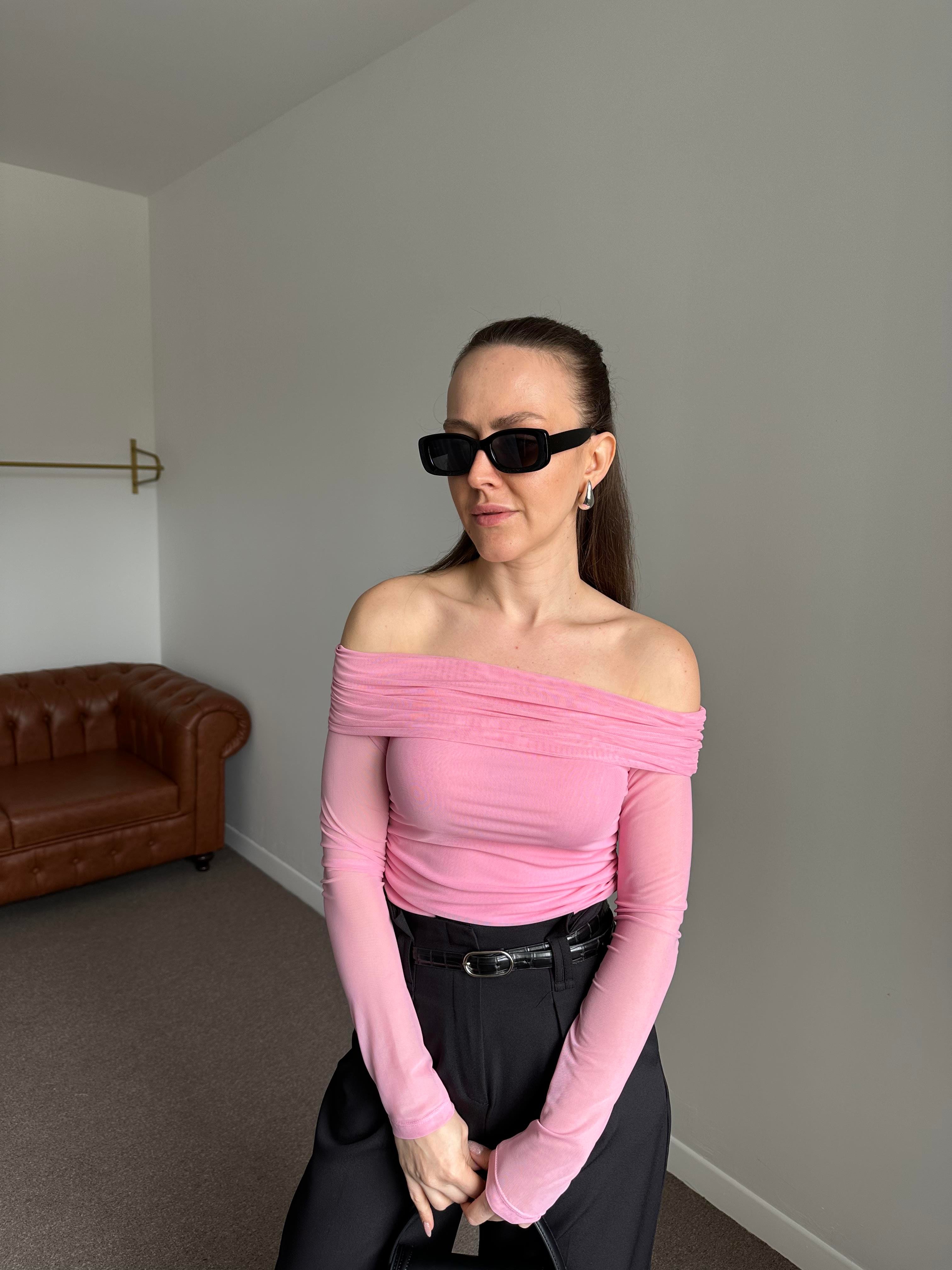 MADONNA YAKA PEMBE TÜL BLUZ