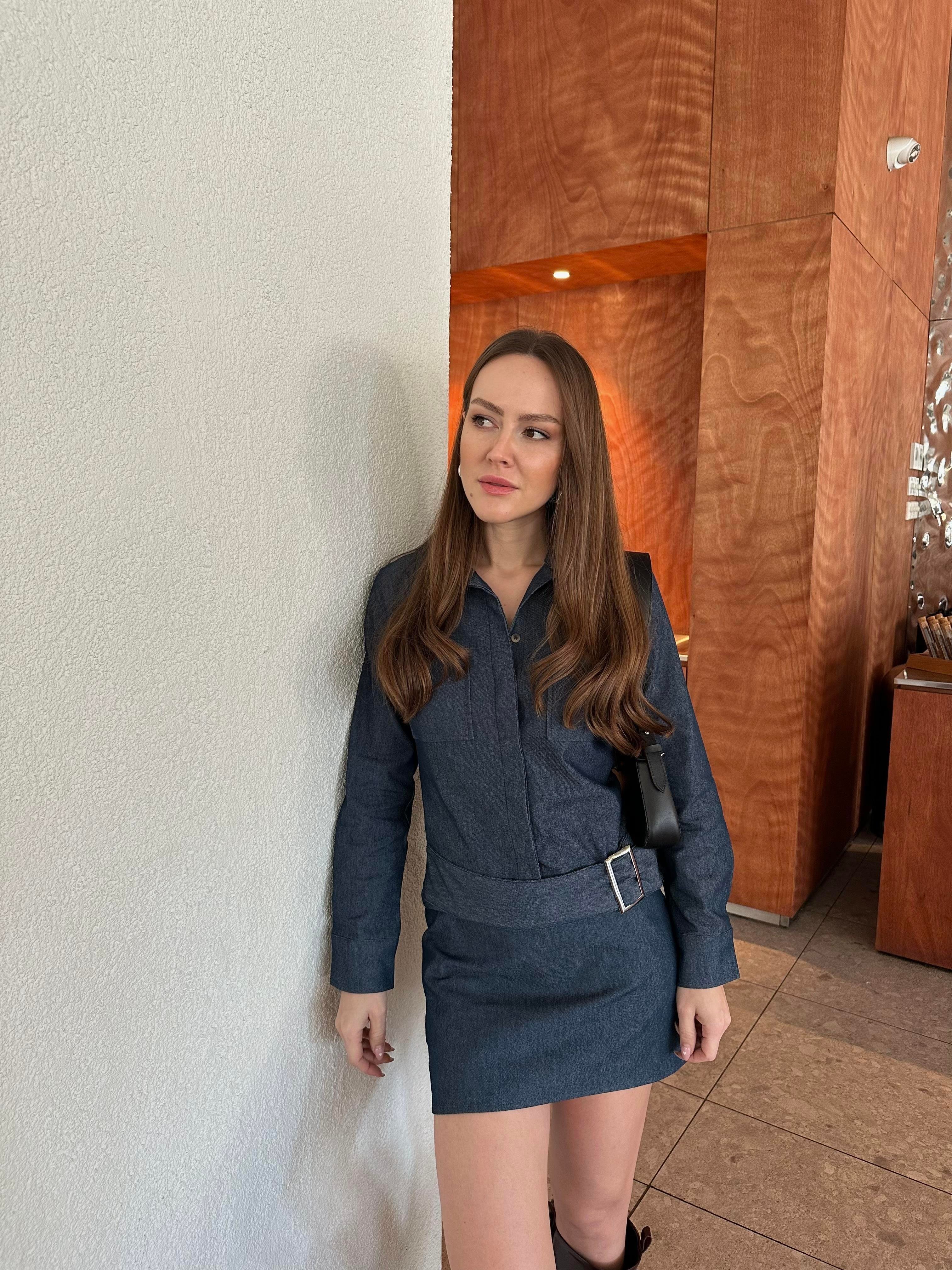 MARKA MODEL KEMERLİ DENİM ELBİSE