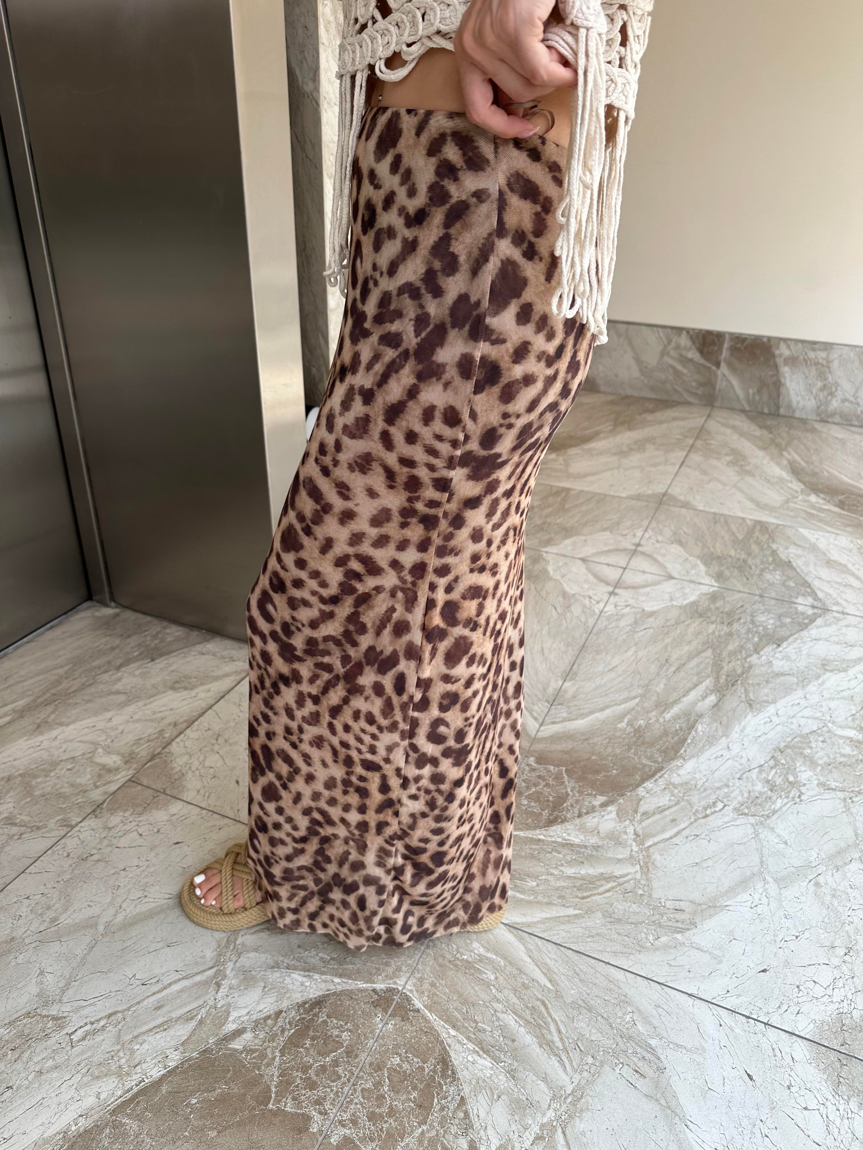 MARKA MODEL LEOPAR TÜL ETEK