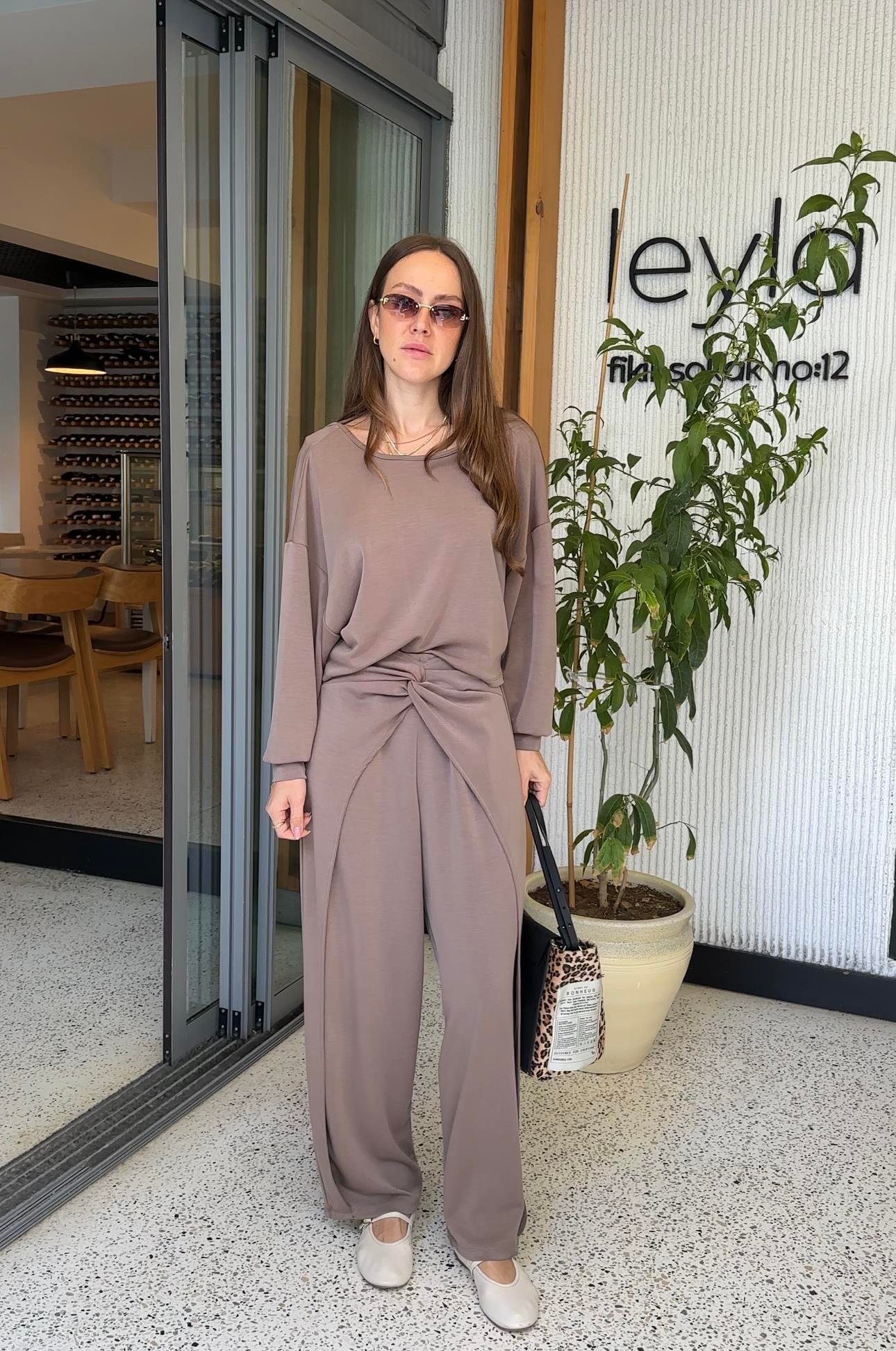 OYSHO MODEL DÜĞÜM DETAYLI MODAL PANTOLON