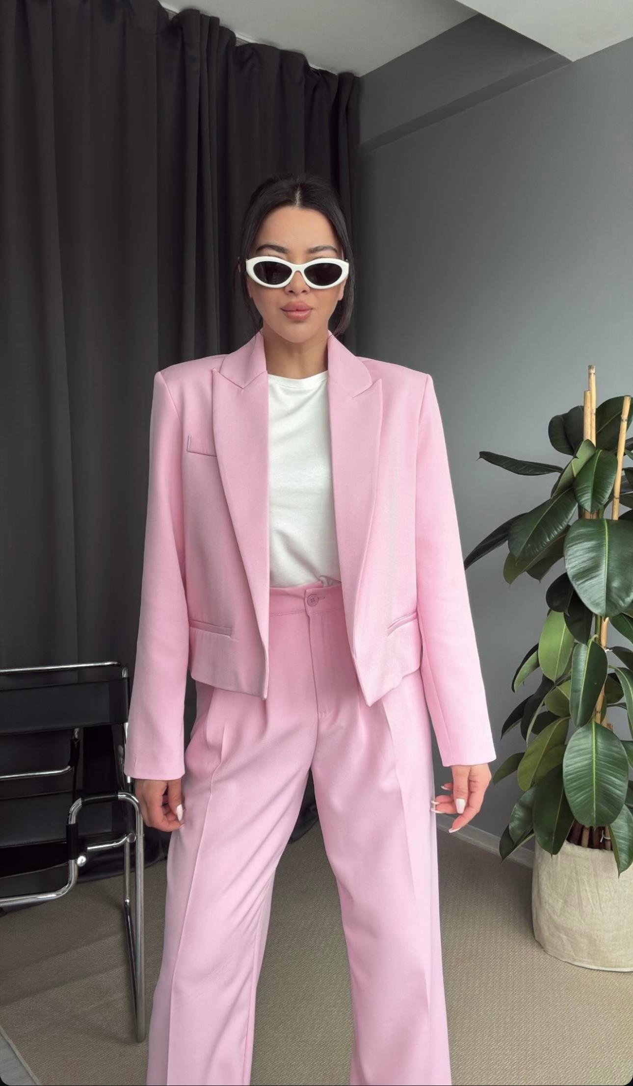 PEMBE VİYANA CEKET PANTOLON TAKIM