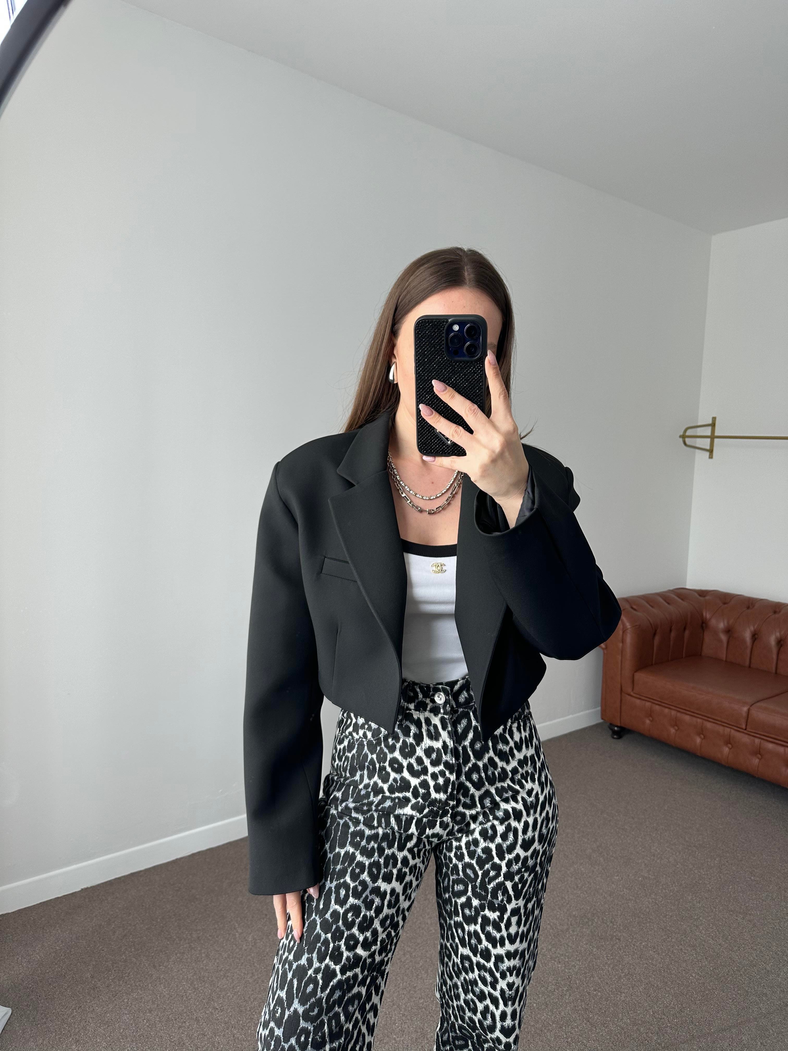 PREMIUM SİYAH VATKALI CROP BLAZER CEKET
