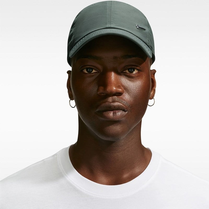 Nike Metal Swoosh Cap Unisex Şapka FB5372-303 FB5372-303 Spor Malzemeleri
