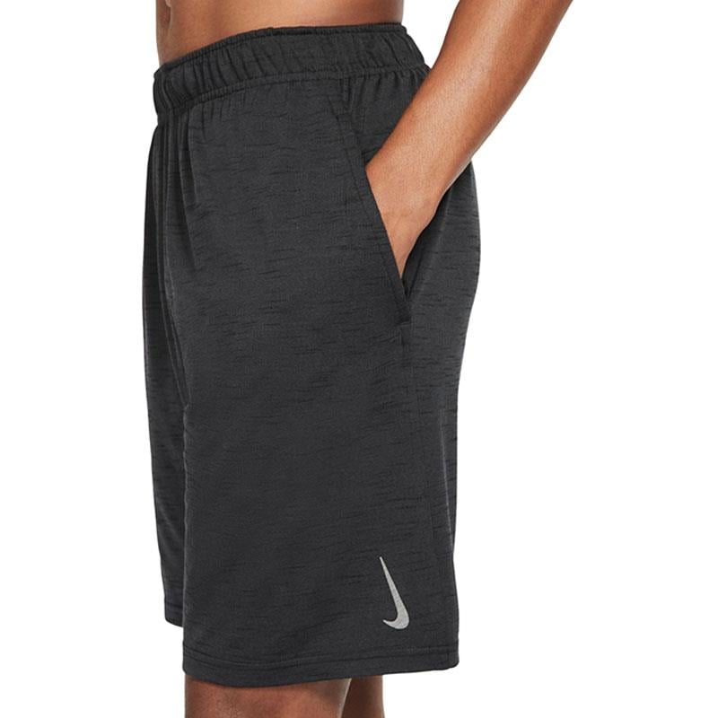 Nike Yoga Dri-FIT Erkek Şort CZ2210-010 Siyah