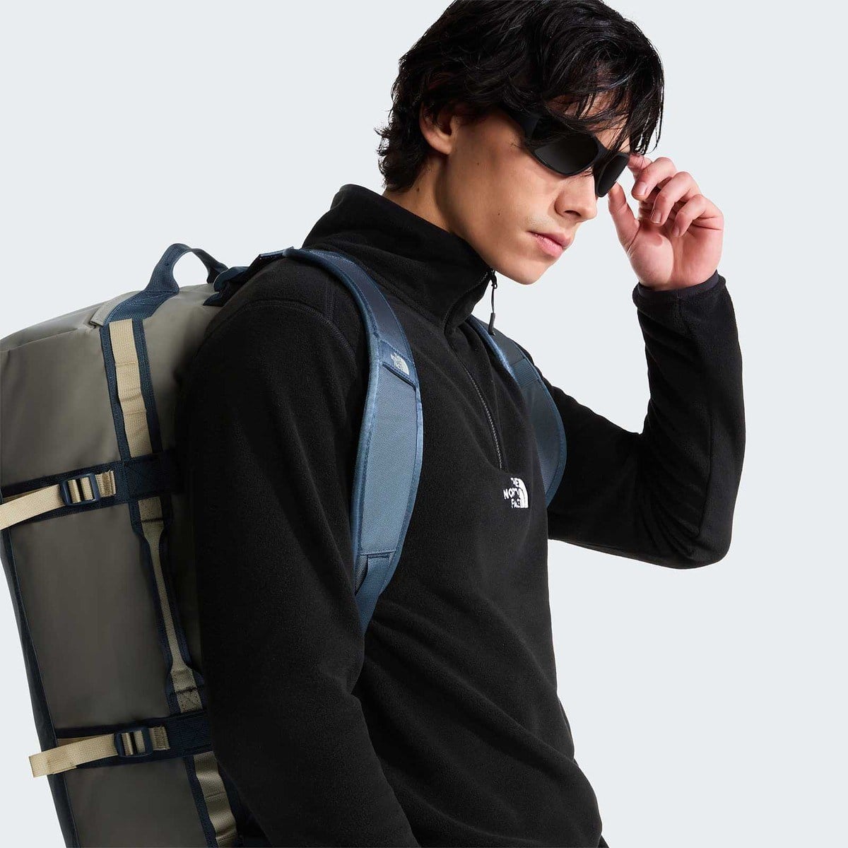 The North Face M Glacier 1/4 Zip Erkek Sweatshirt NF0A8HRWJK31