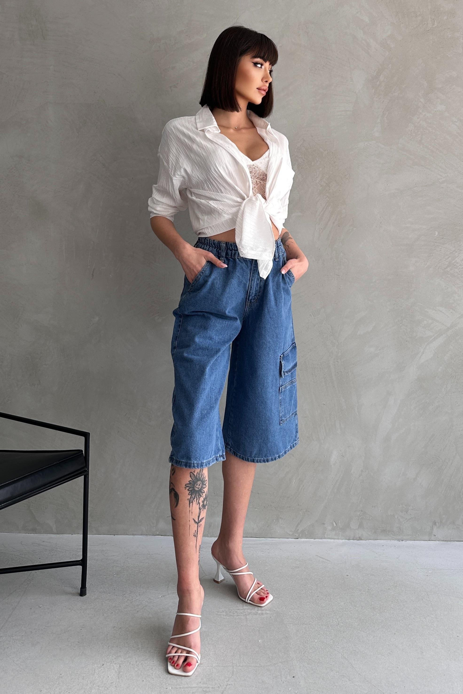 Diz Altı Geniş Kesim Tek Cepli Denim Bermuda