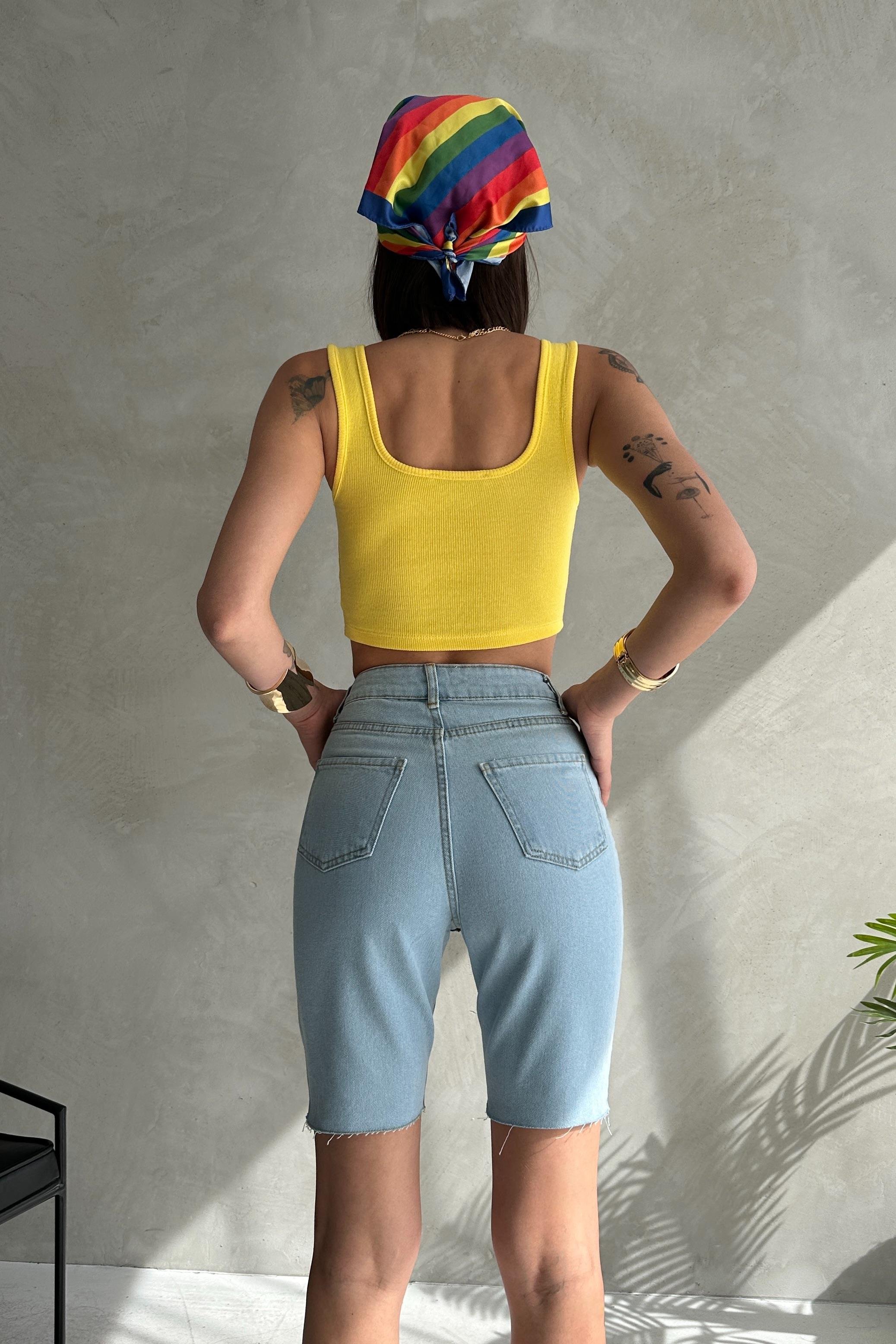 Dizüstü Dikişsiz Düz Kesim Denim Şort
