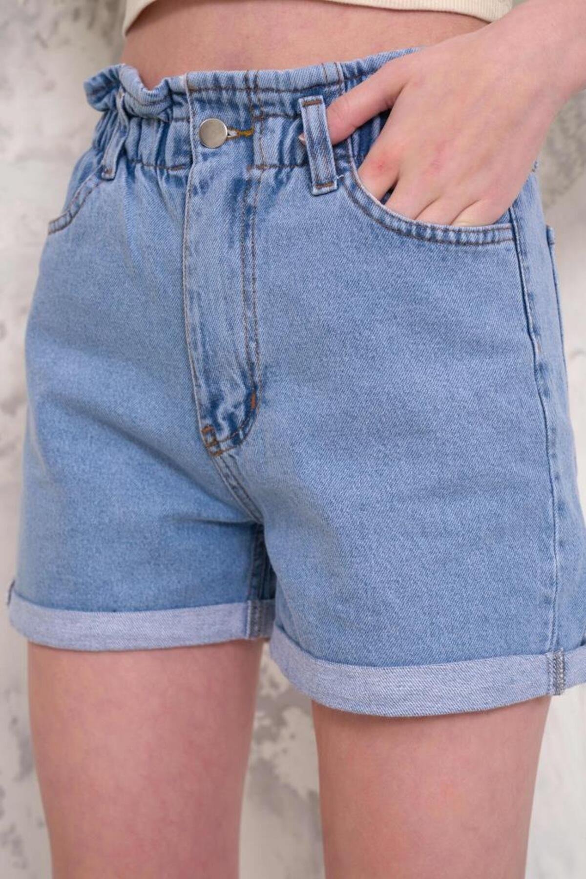 Kadın Fırfır Detaylı Beli Lastikli Duble Paça Denim Mini Şort