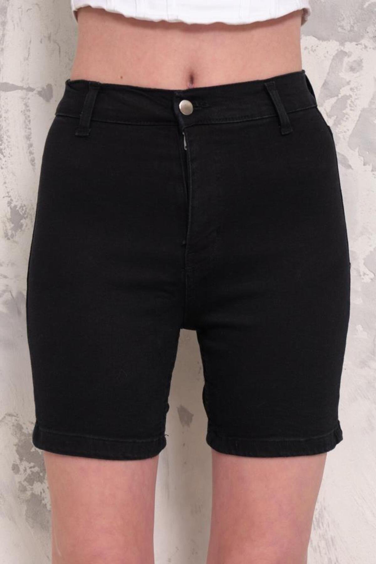Kadın Likralı Düz Paça Denim Kısa Şort
