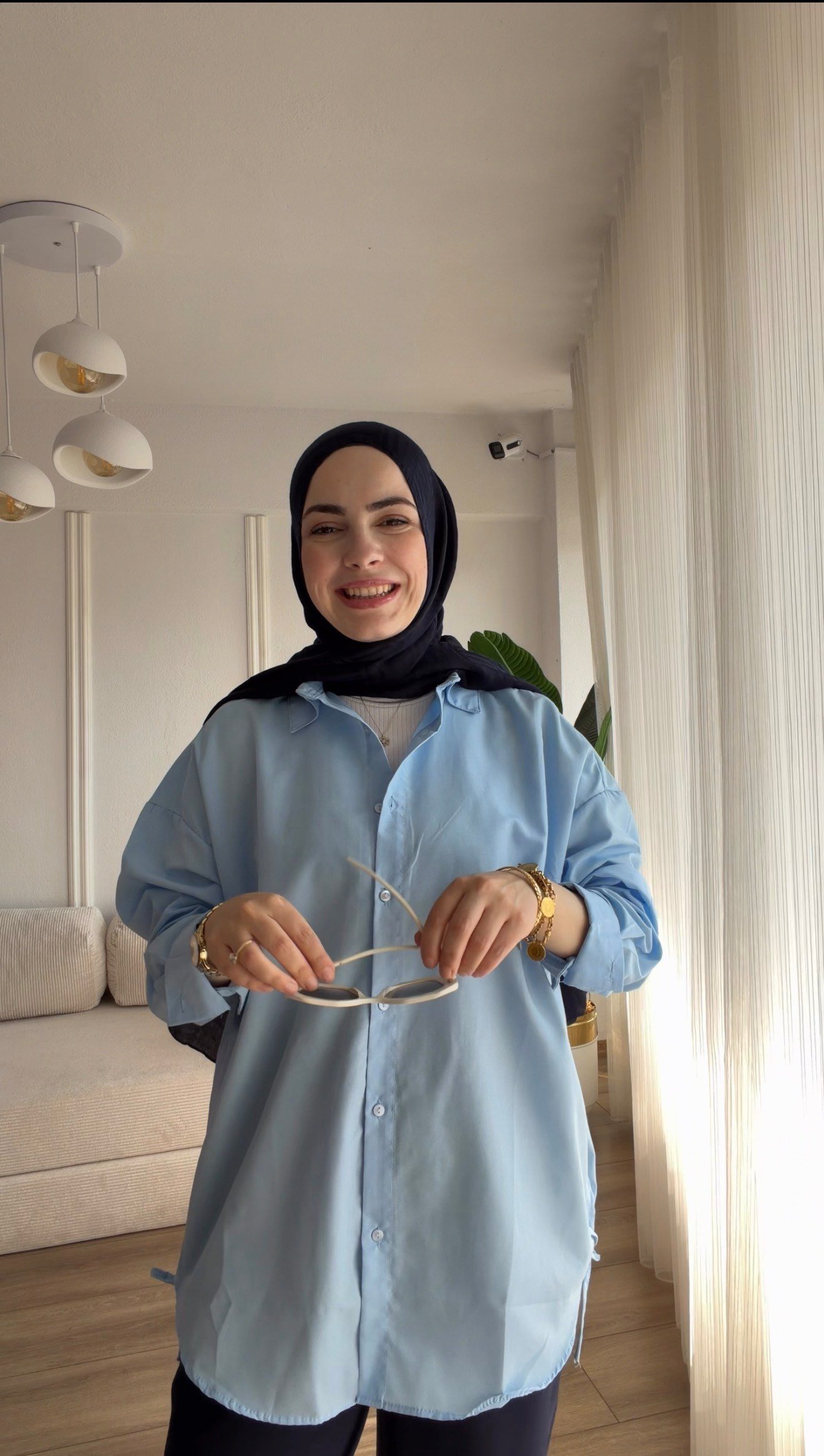 BEBE MAVİSİ OVERSİZE GÖMLEK