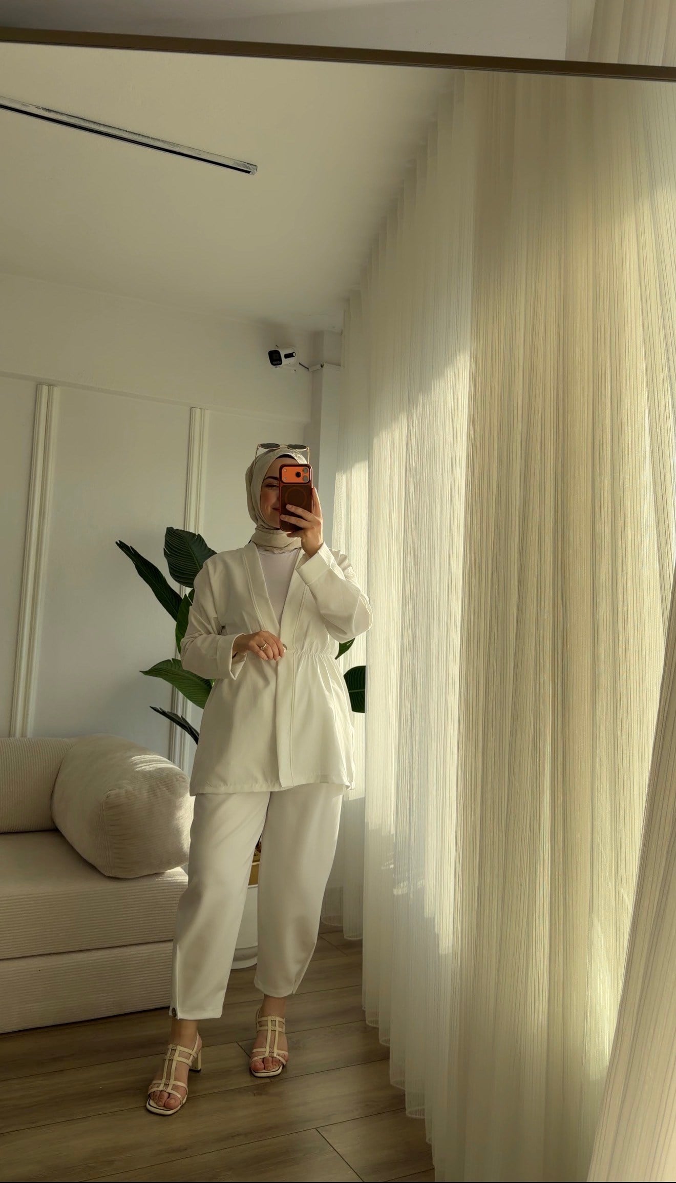 BEYAZ  KİMANO CEKET 