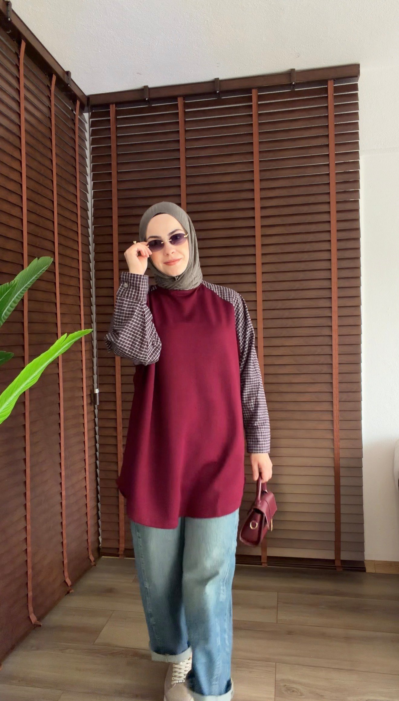 BORDO EKOSE DETAYLI SALAŞ OYSHO SWEATSHORT 