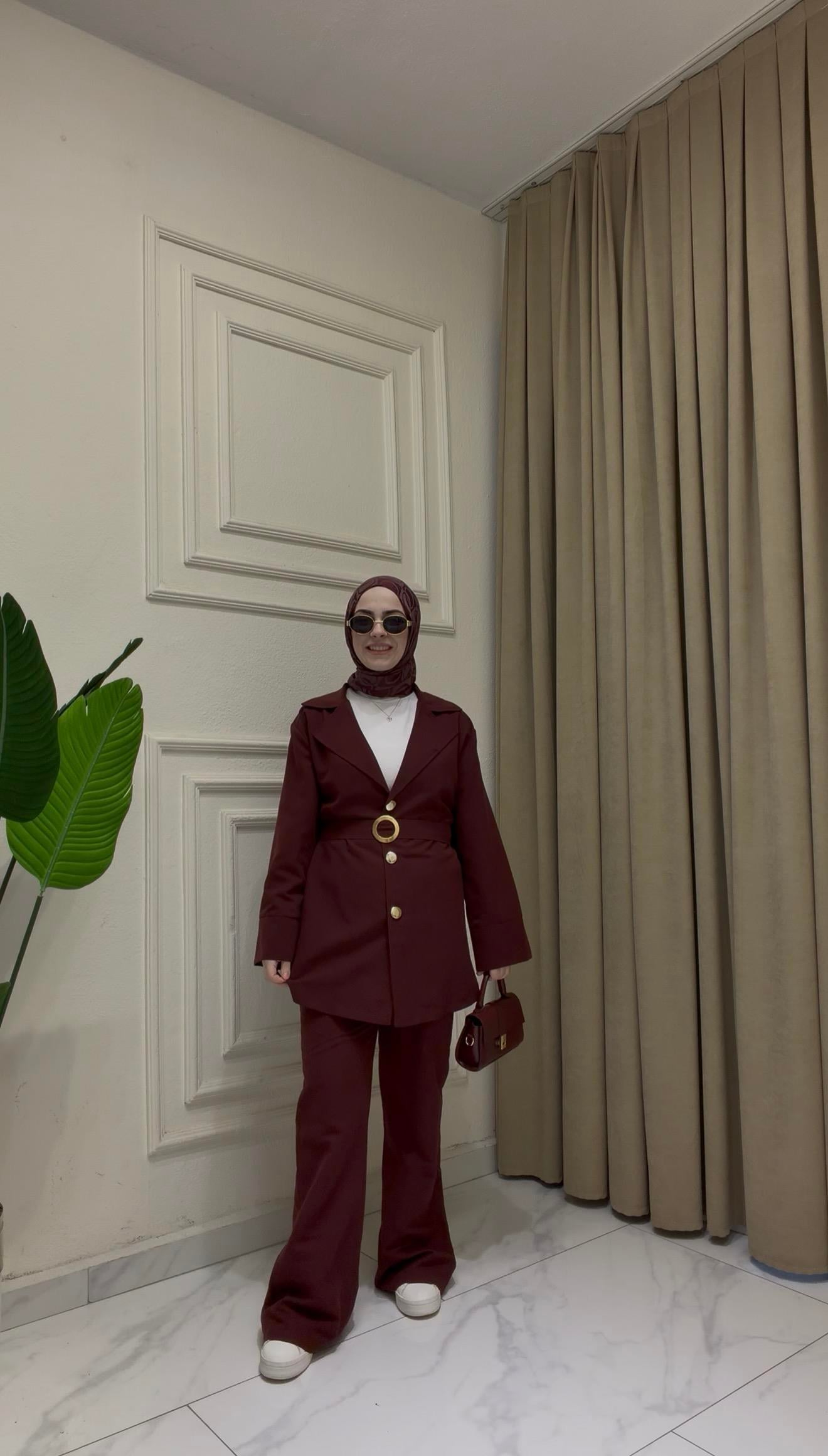 BORDO RENK  SOFİA KUMAŞ KEMERLİ  TAKIM 