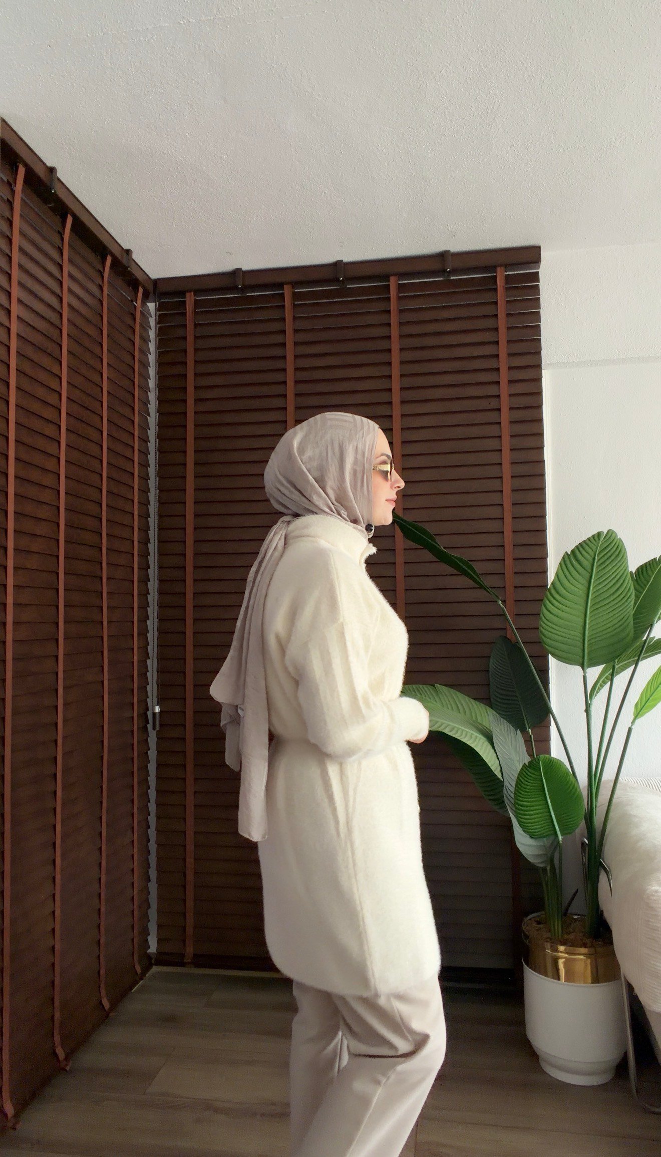 EKRU İKON ANGORA HIRKA 