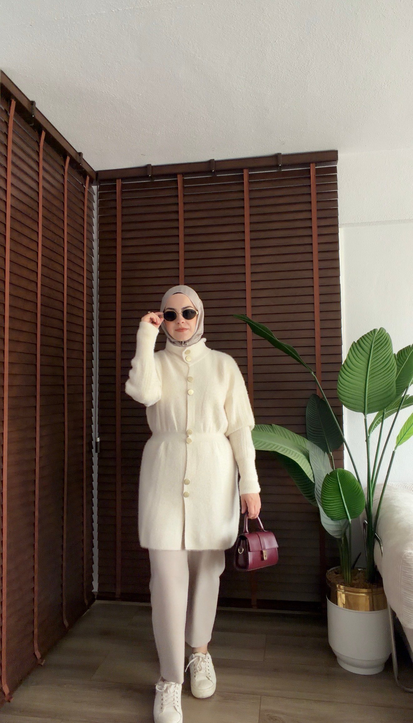 EKRU İKON ANGORA HIRKA 