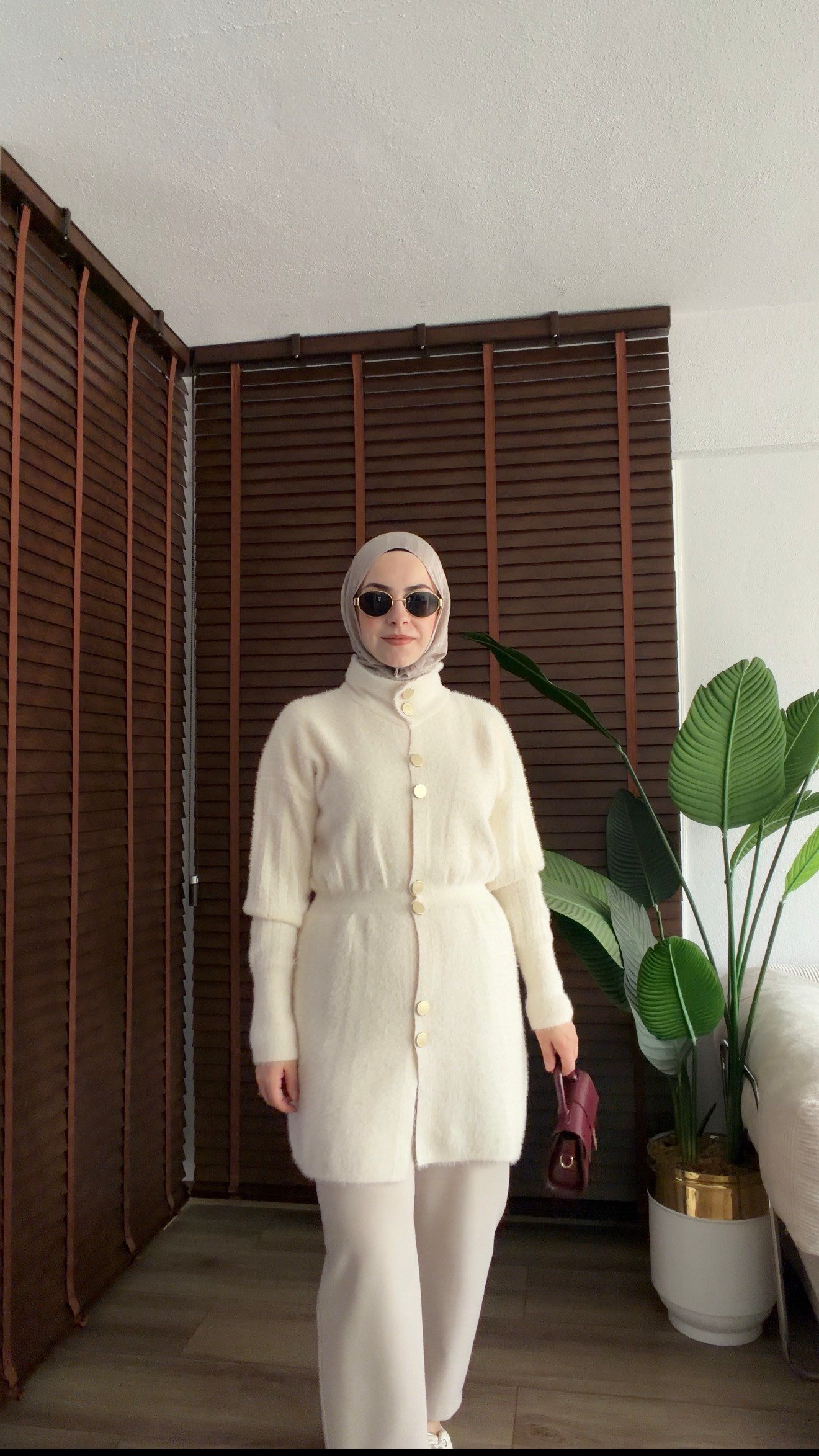 EKRU İKON ANGORA HIRKA 