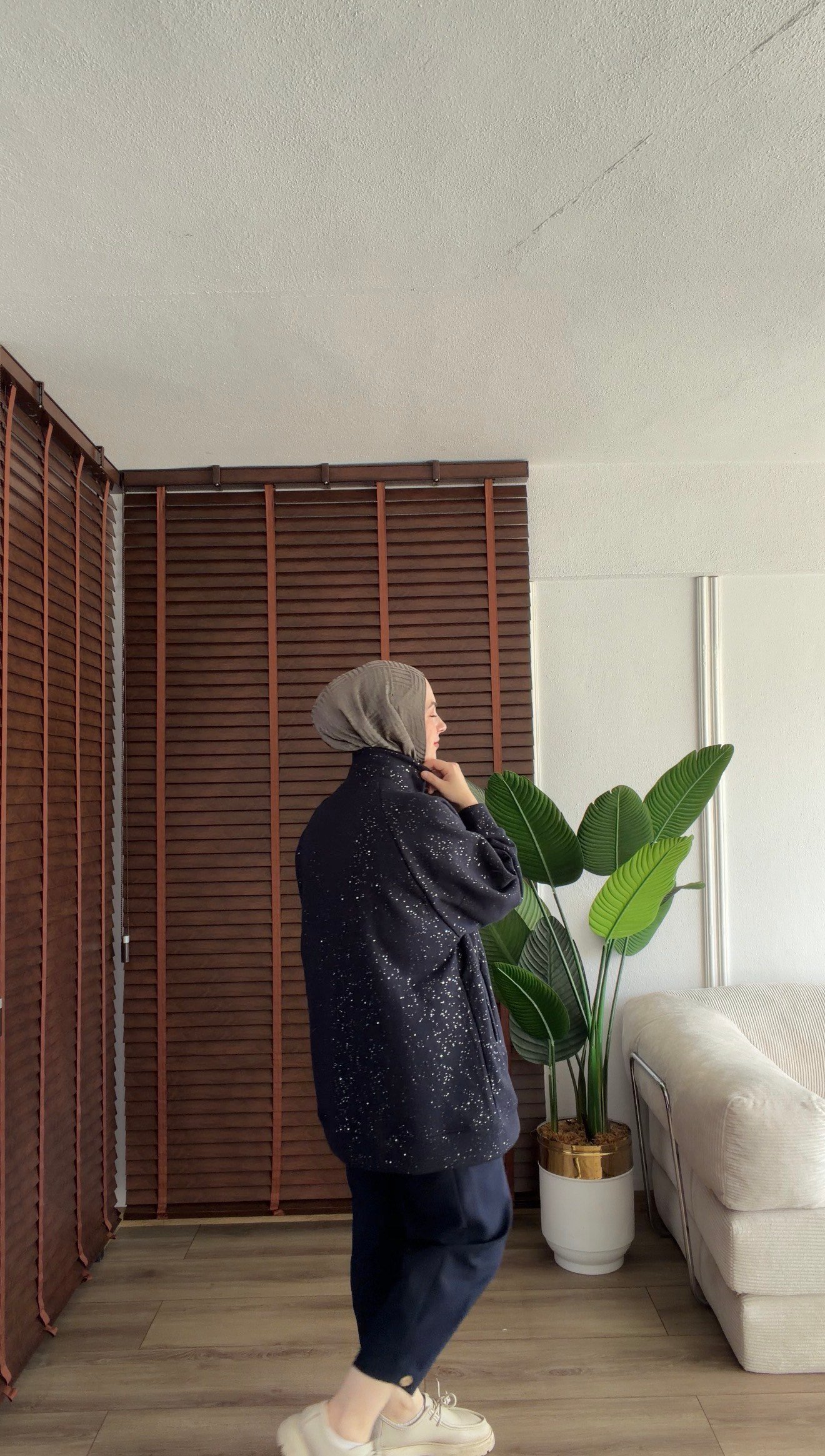 LACİVERT IŞILTILI ÜÇ İPLİK ŞARDONLU HIRKA 