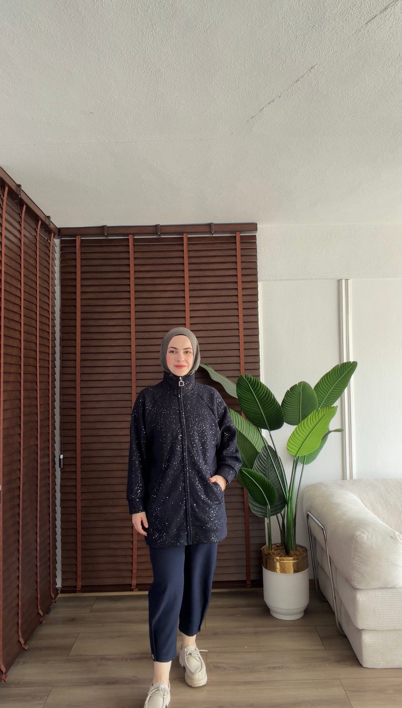 LACİVERT IŞILTILI ÜÇ İPLİK ŞARDONLU HIRKA 