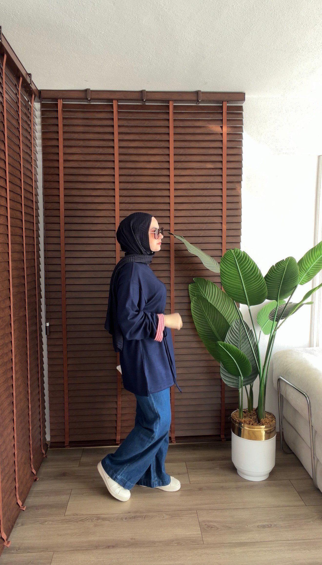 LACİVERT PÖTÜKARE DETAYLI SWEATSHORT 