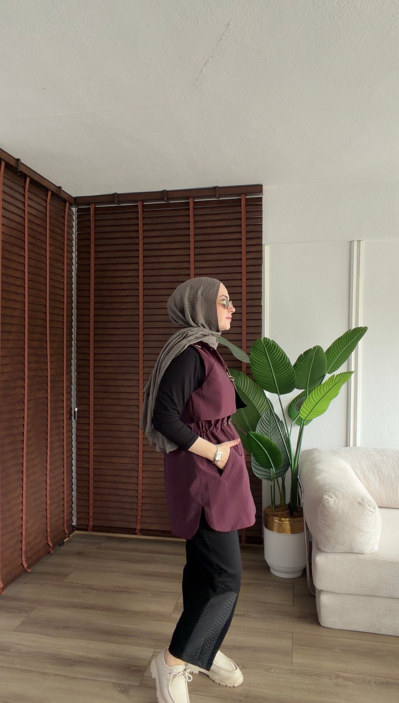 MÜRDÜM  BELDEN BÜZGÜ DETAYLI ÇITÇIT VE CEP TASARIMLI YELEK 