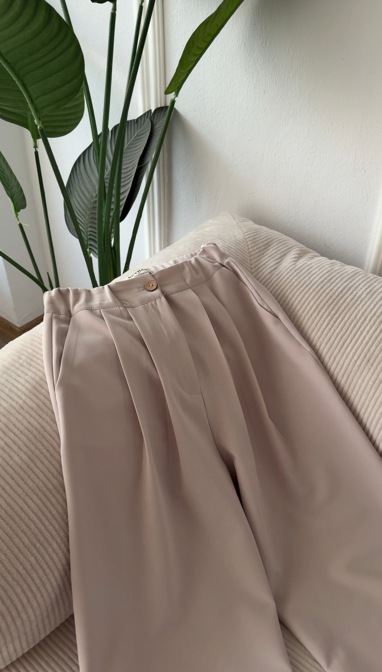 TAŞ  RENK PAÇALARI DÜĞME DETAYLI ŞALVAR PANTALON 