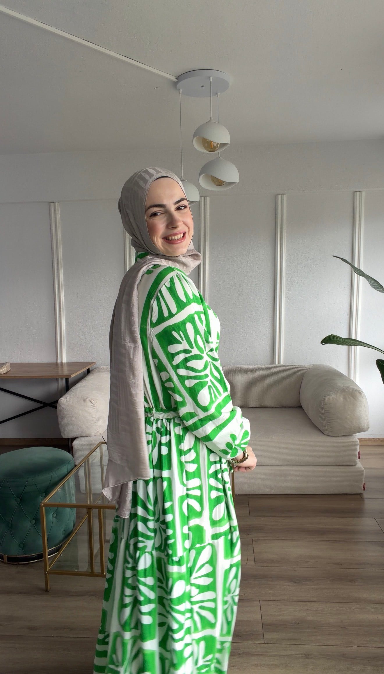 YEŞİL ETLİK DESEN ELBİSE