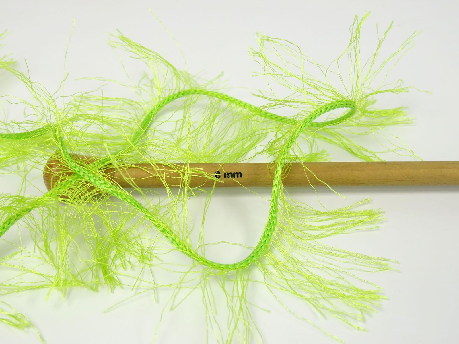 400 gr ICE YARNS EYELASH BULKY 400GR Hand Knitting Yarn Pistachio Green