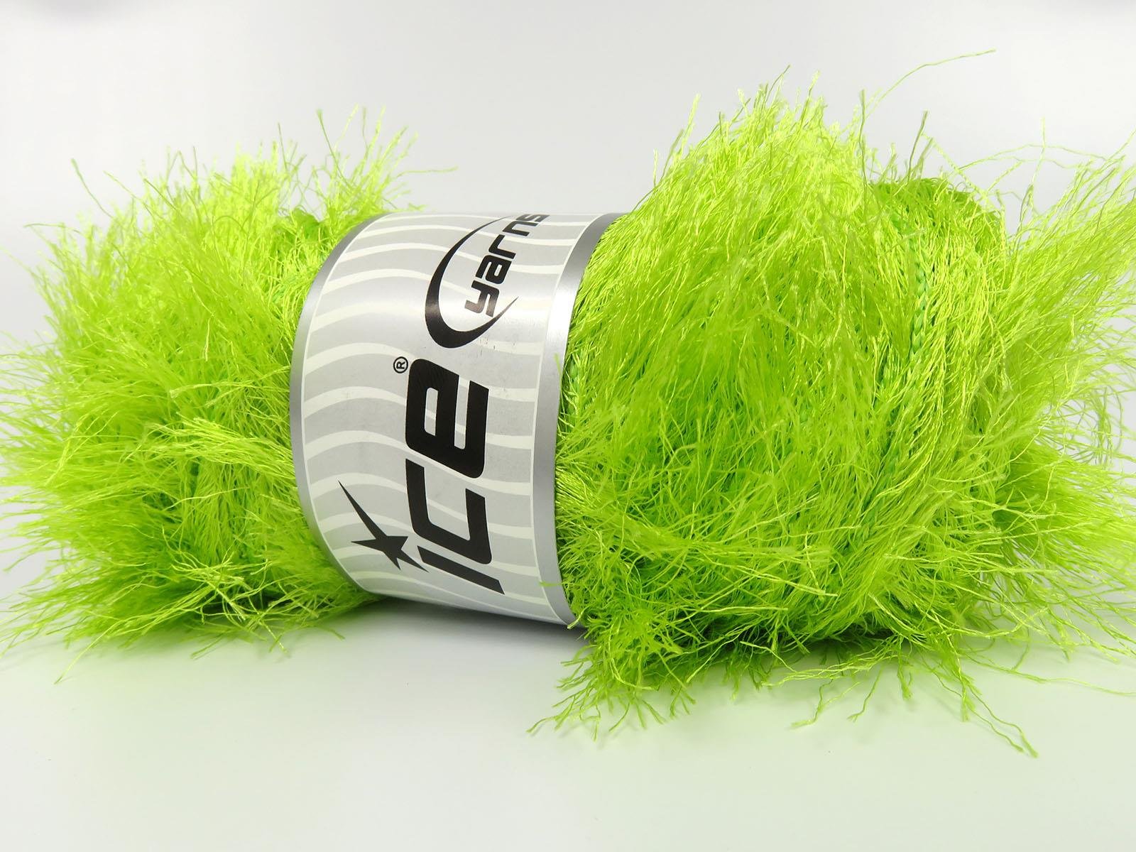 400 gr ICE YARNS EYELASH BULKY 400GR Hand Knitting Yarn Pistachio Green