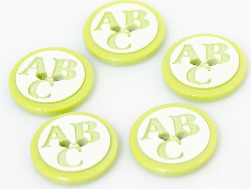 5 ABC Figure Buttons Green 15 mm diameter