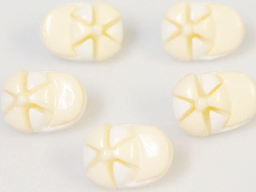 5 Cap Figure Buttons Light Yellow, White 15mm long
