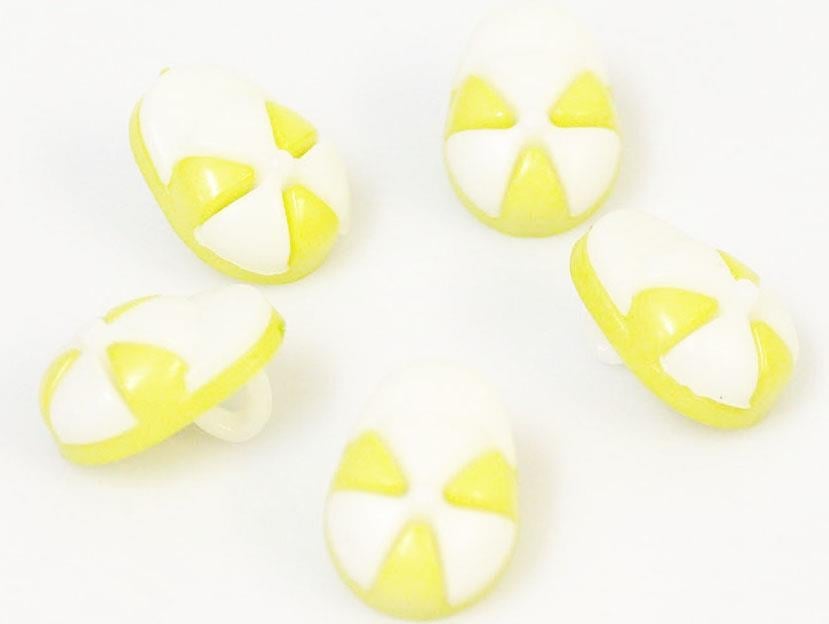5 Cap Figure Buttons White, Light Olive Green 15mm long