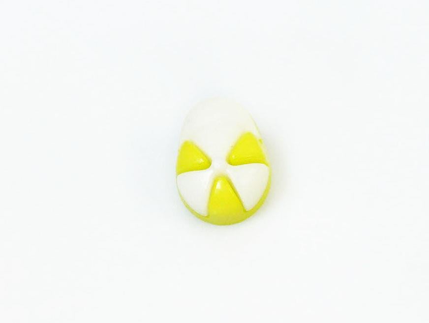 5 Cap Figure Buttons White, Light Olive Green 15mm long