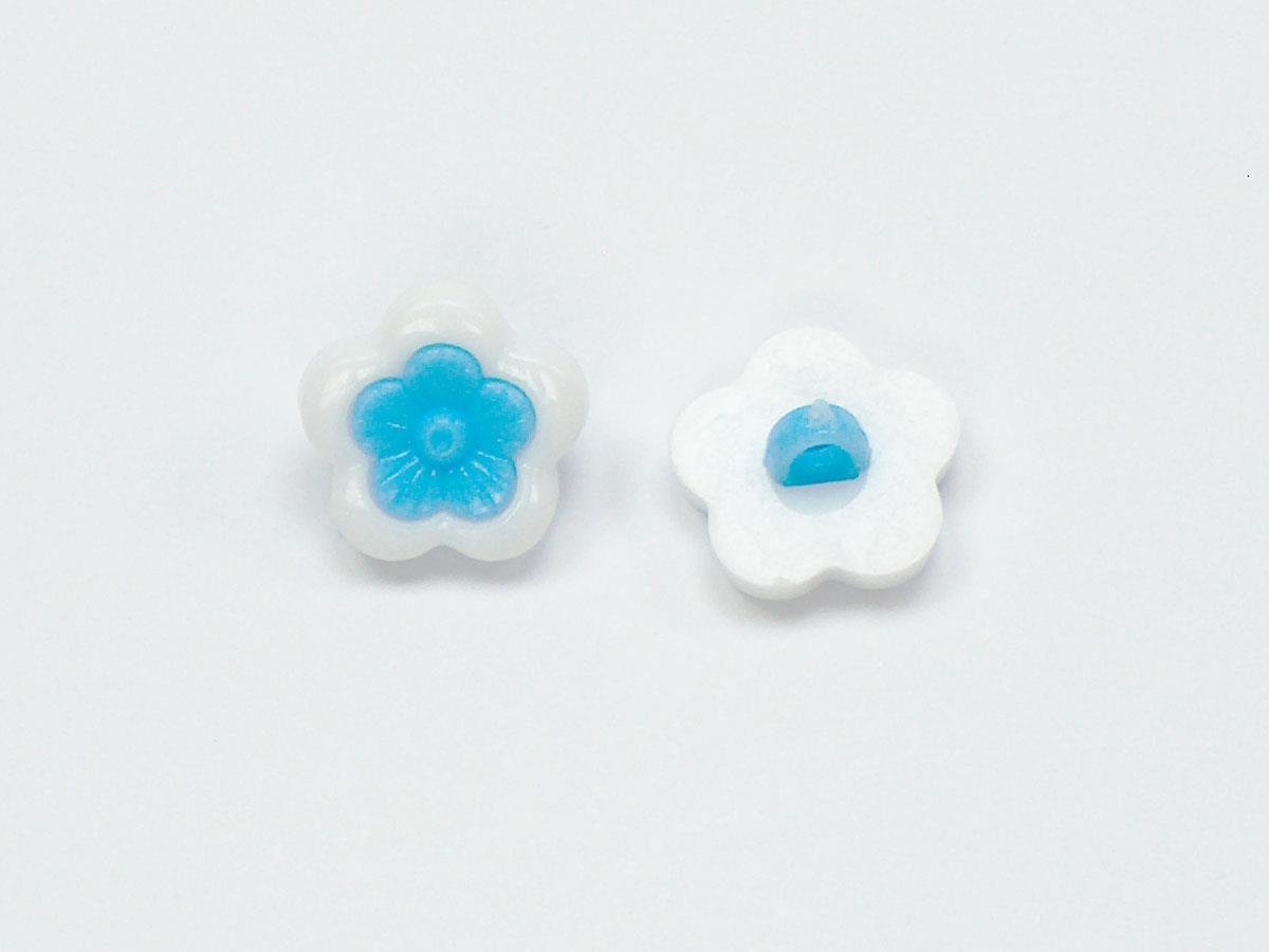 5 Flower Figure Buttons White, Blue 15mm long