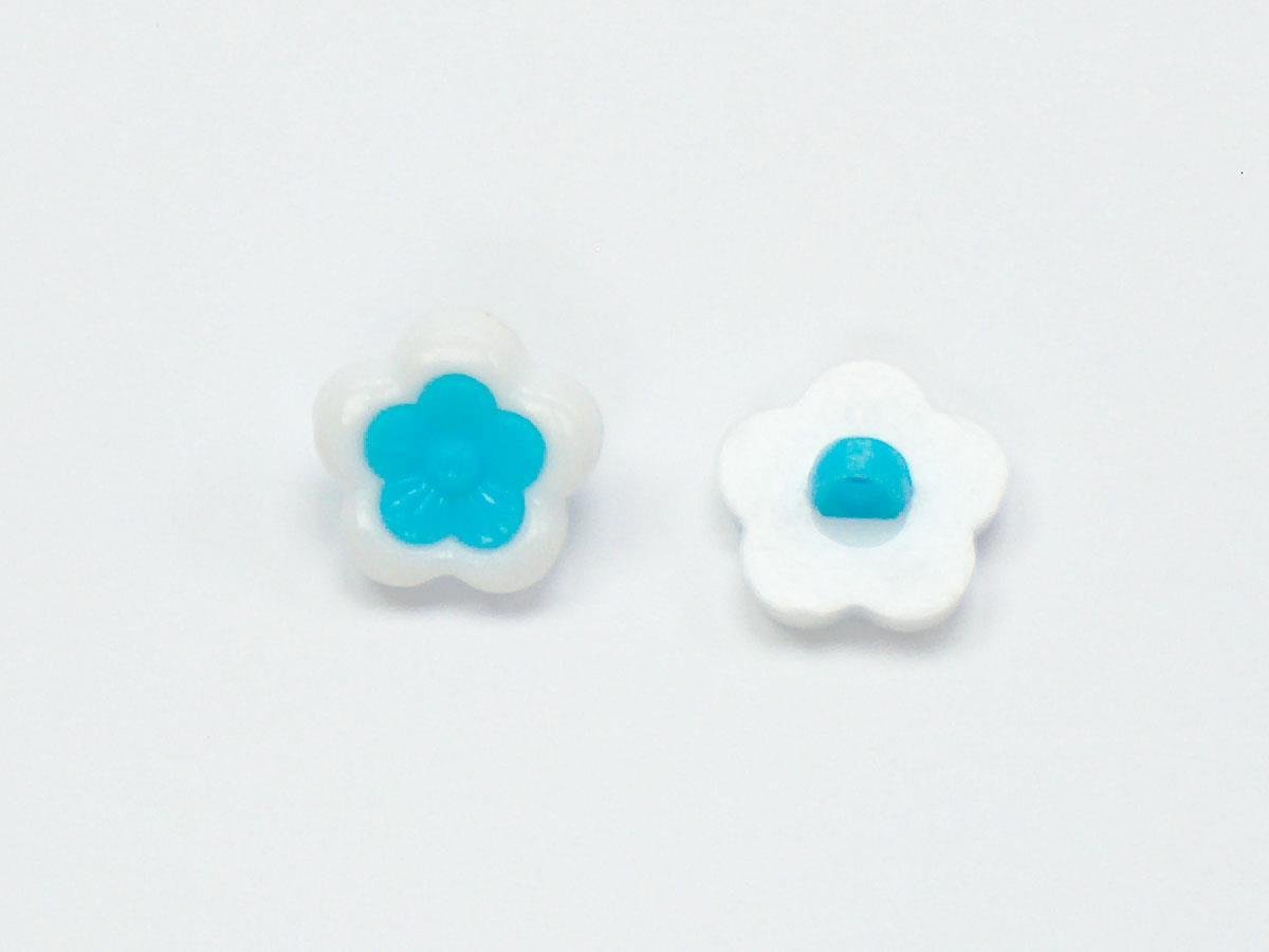 5 Flower Figure Buttons White, Turquoise 15mm long