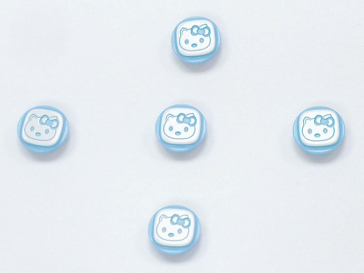5 Kitty Figure Buttons Blue, White 15mm long