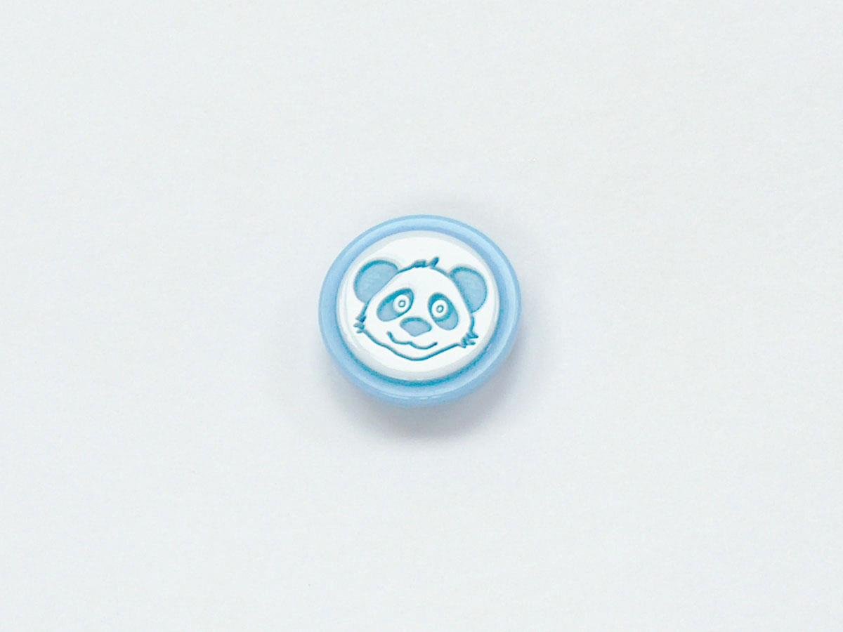 5 Raccoon Face Figure Buttons Blue, White 15mm long