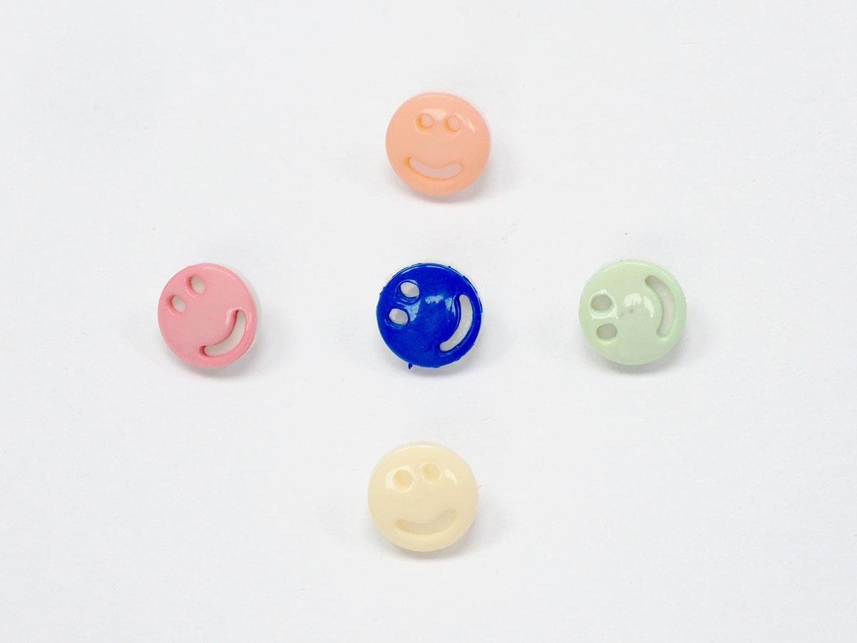 5 Smiley Face Figure Buttons Mixed Lot 15mm long