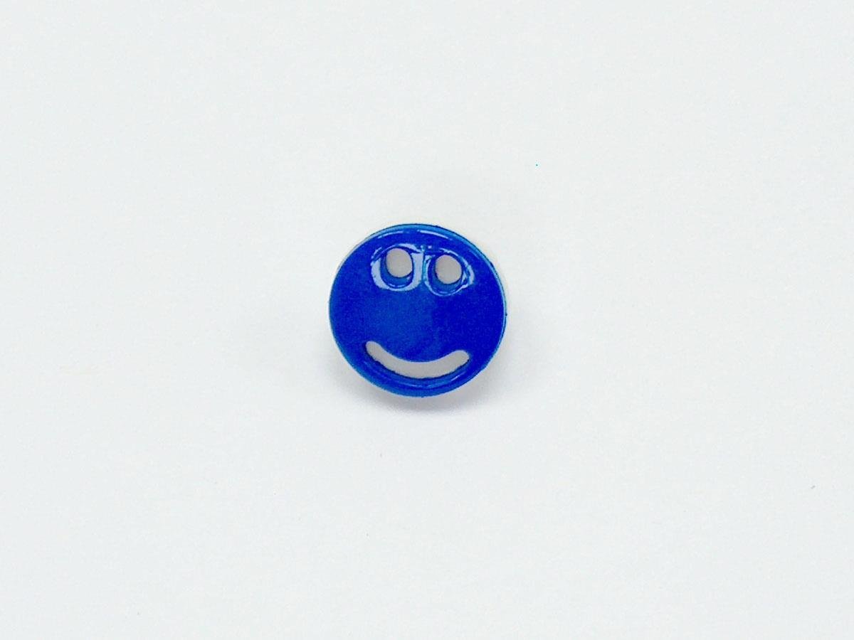 5 Smiley Face Figure Buttons Saxe Blue, White 15mm long