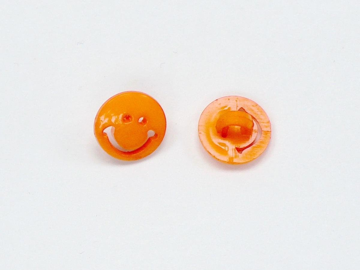 5 Smiling Face Figure Buttons Orange 15mm long