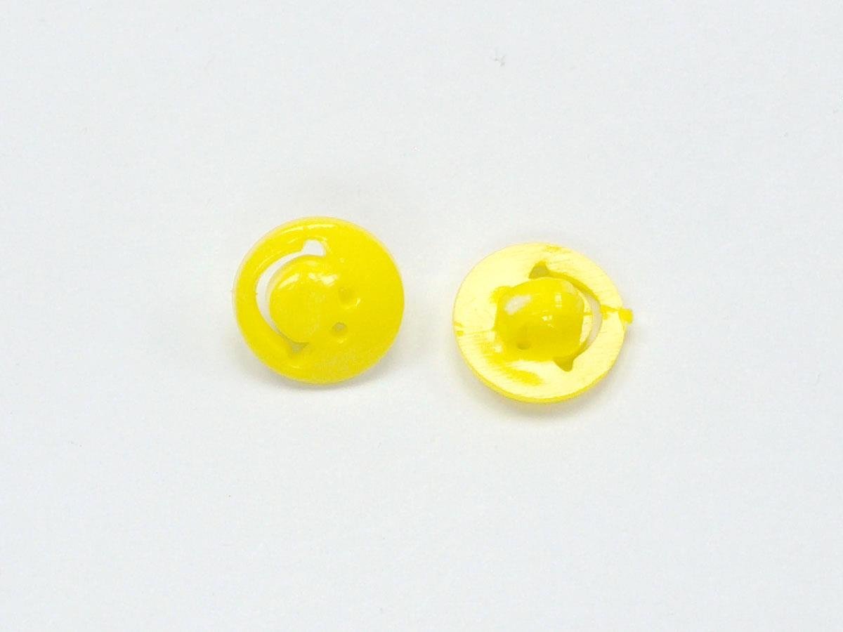 5 Smiling Face Figure Buttons Yellow 15mm long
