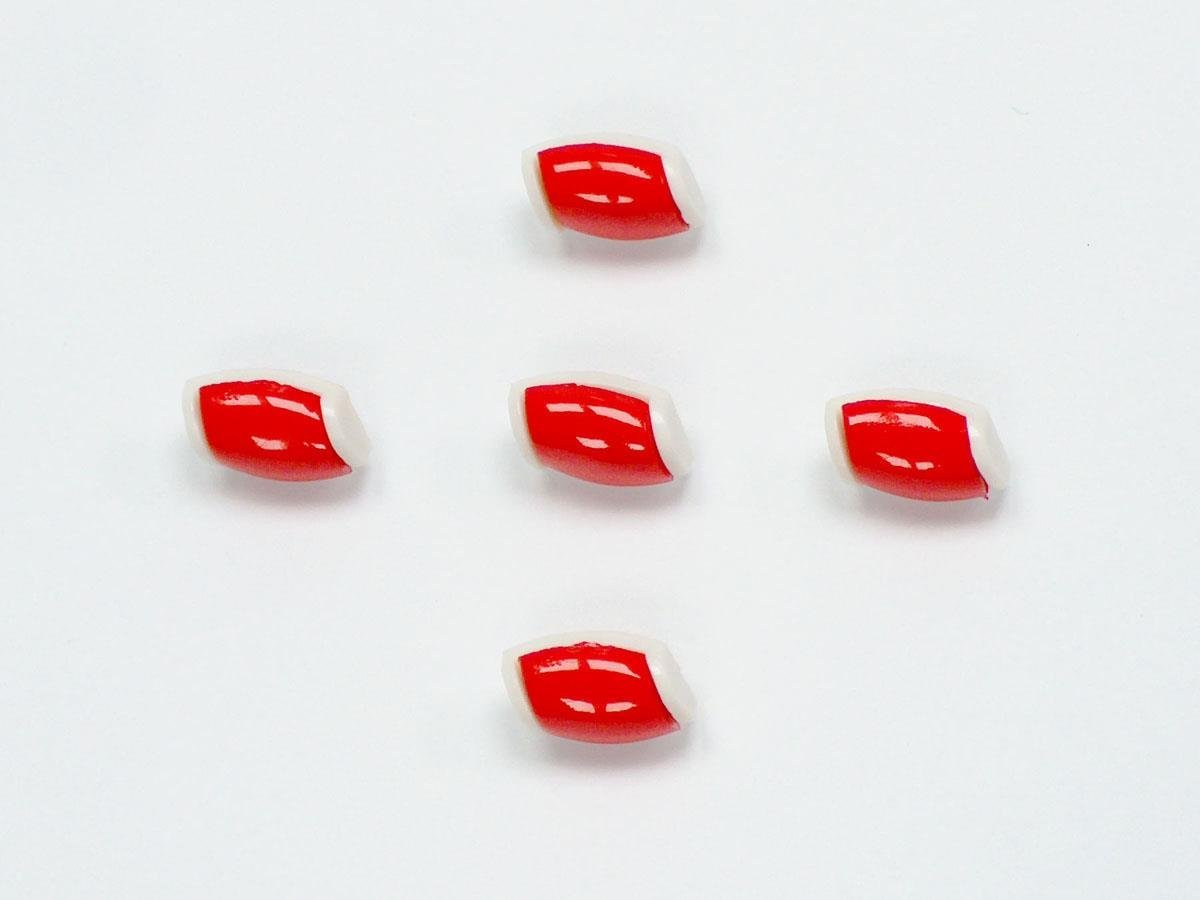 5 Water Bottle Figure Buttons Red, White 15mm long