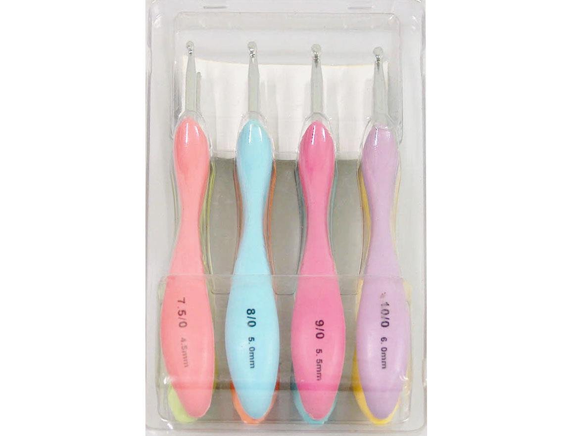 8 Sizes Ergonomic Crochet Hook Set Multicolor