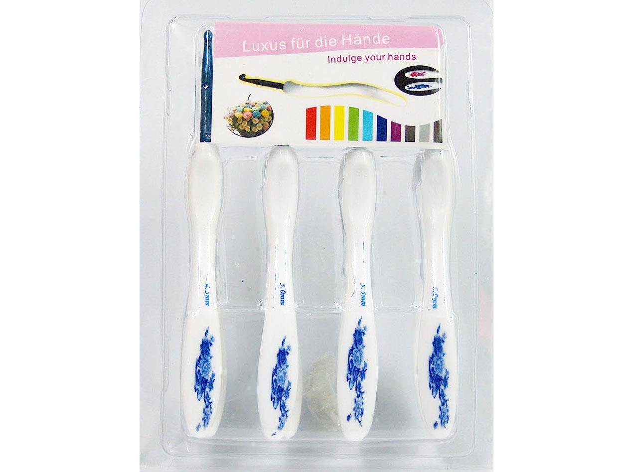 8 Sizes Ergonomic Crochet Hook Set White