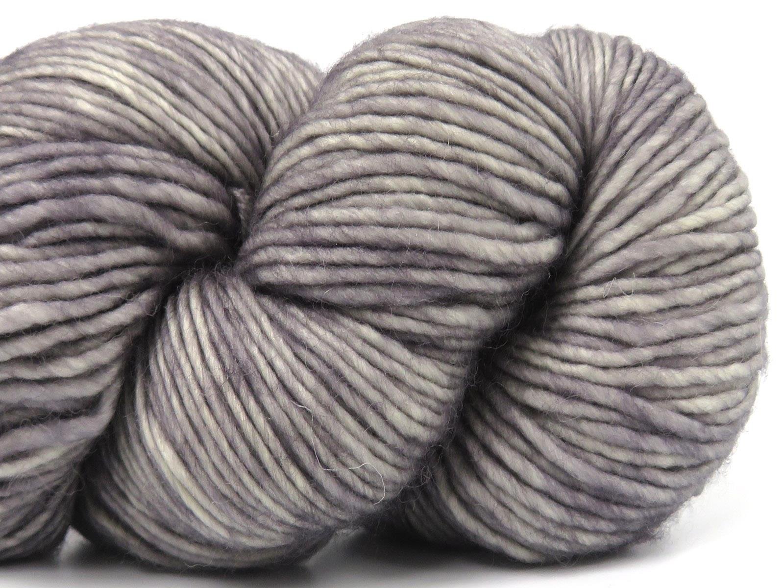 8x50gr. HAND DYED SUPERWASH MERINO