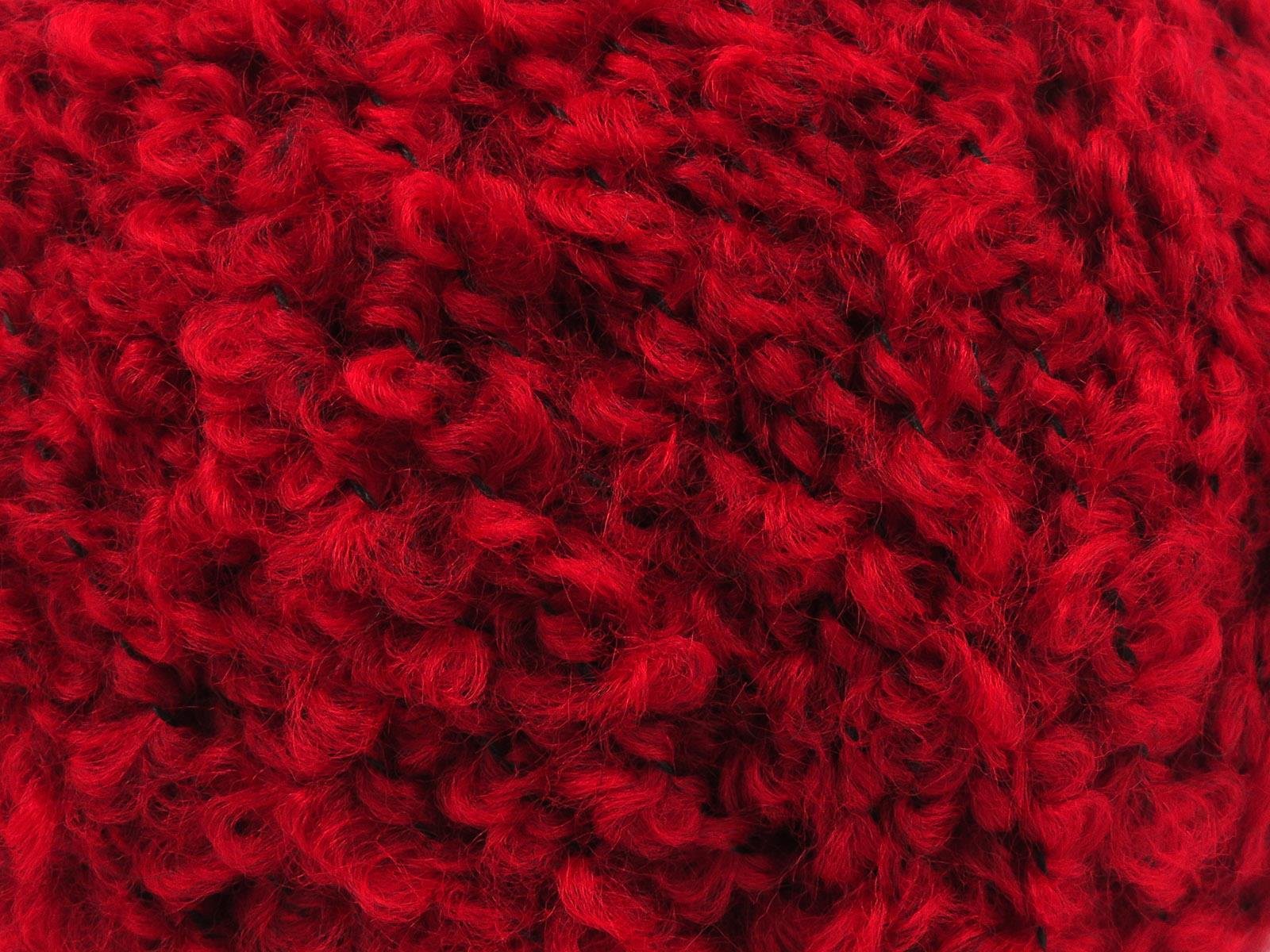 Alpaca Boucle Red