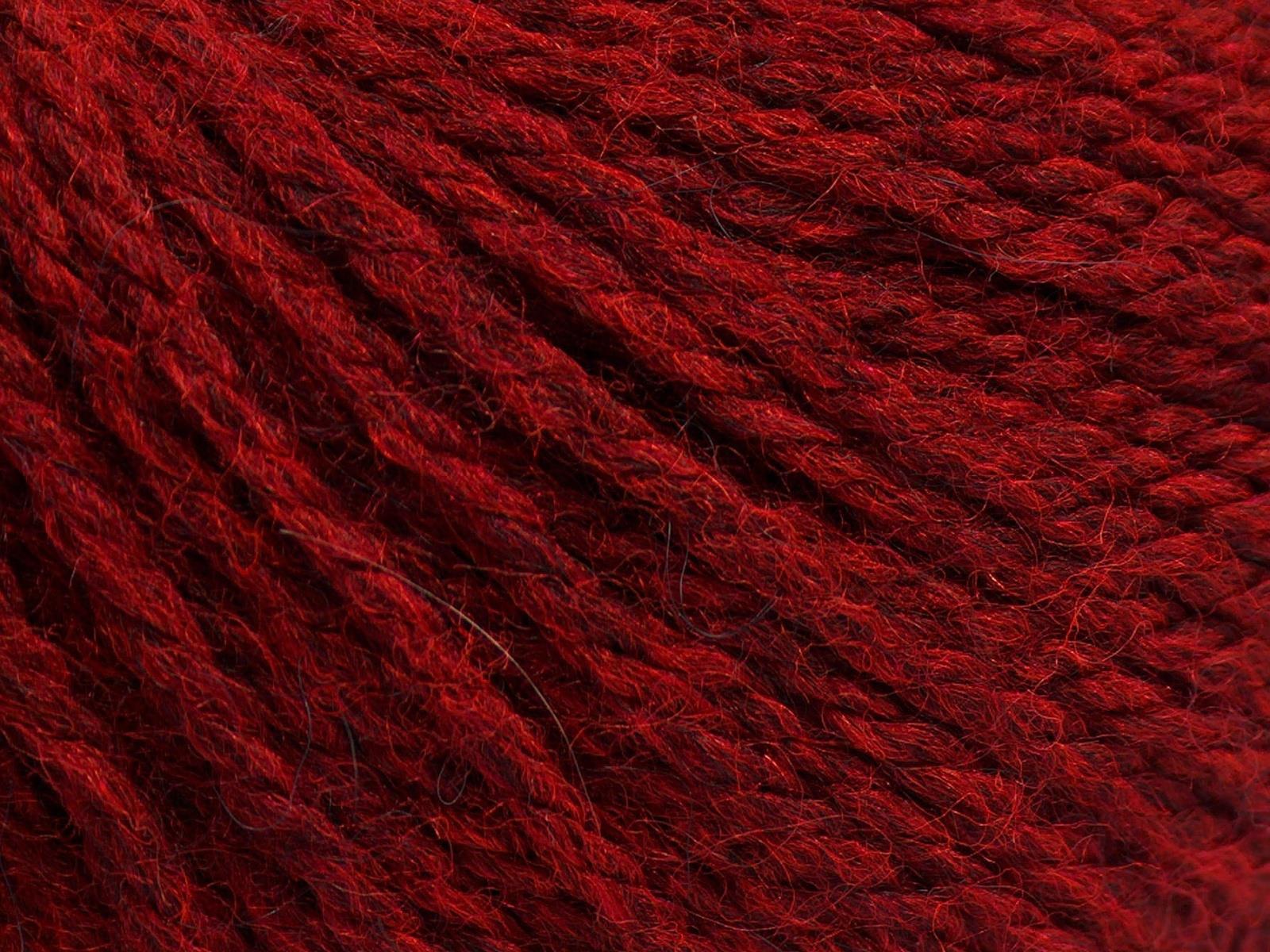Alpaca Light Ruby Red