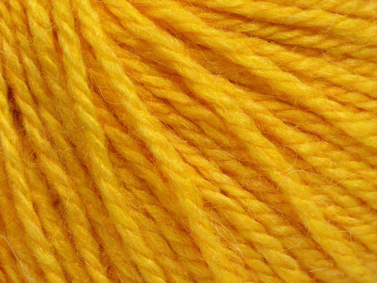 Alpaca Light Yellow
